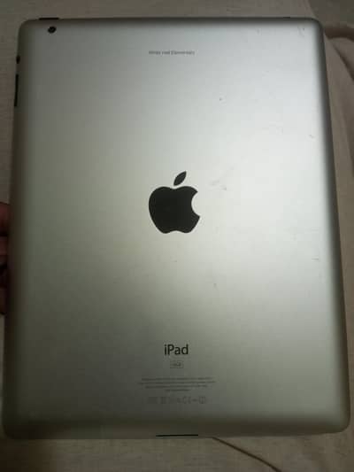 ipad 2 16 GB safe condition urgent sale