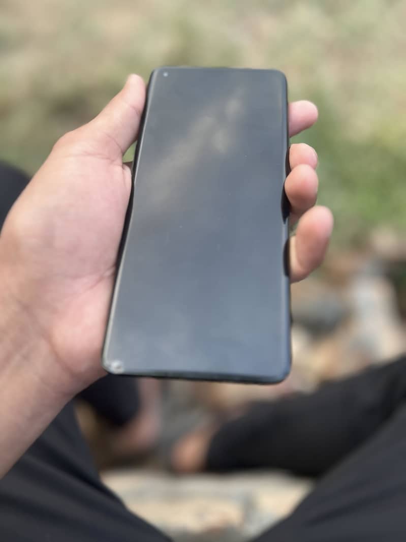 One Plus 9 Pro 4