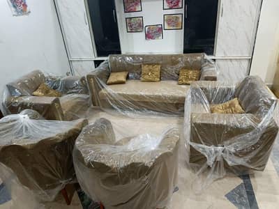 7 seater sofa khud bnwaya he ek seriously matter me urgent sale