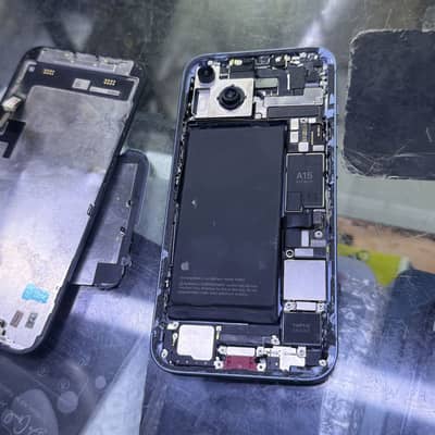 Apple iPhone 14