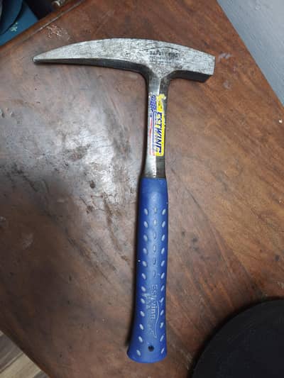 Estwing Hammer made in USA. 22 OZ Geology rock pick hammer