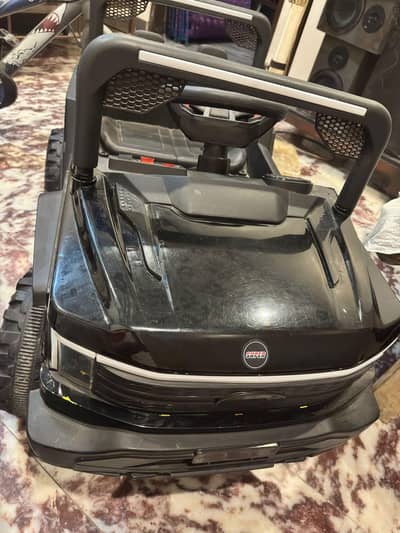 Kids Jeep with Remote in Excellent condition