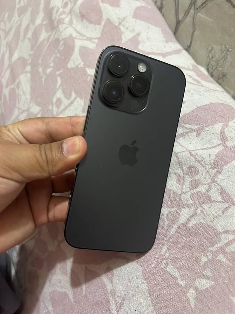 iPhone 14pro 0