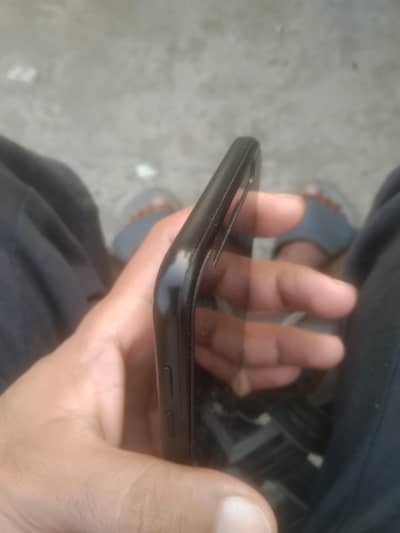 Samsung Mobile J4 Plus