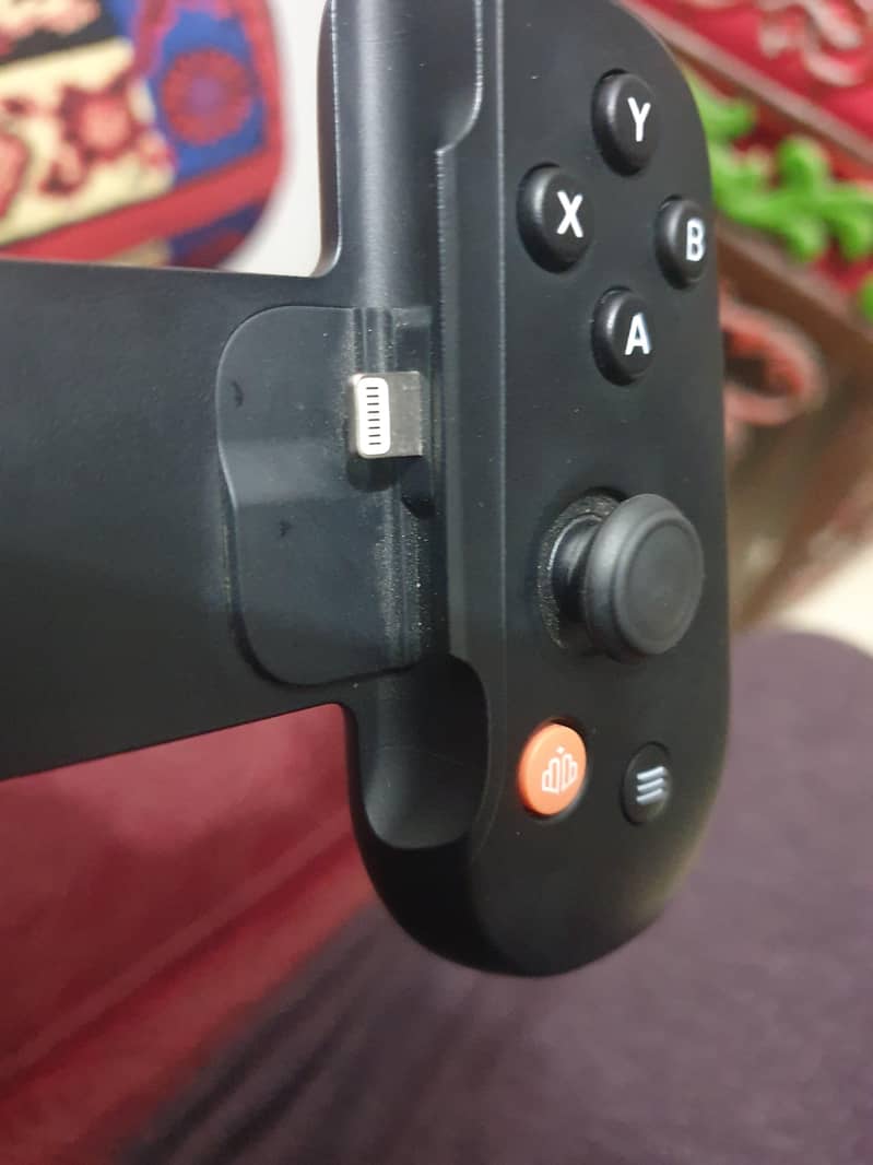 Backbone black edition controller 4