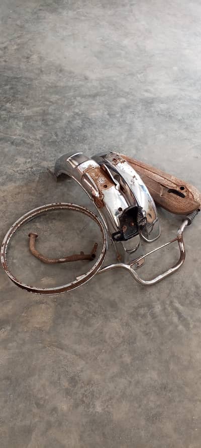 70cc bike parts for sale mudgaurd,hendle,wheel,chaincover, padelbraik