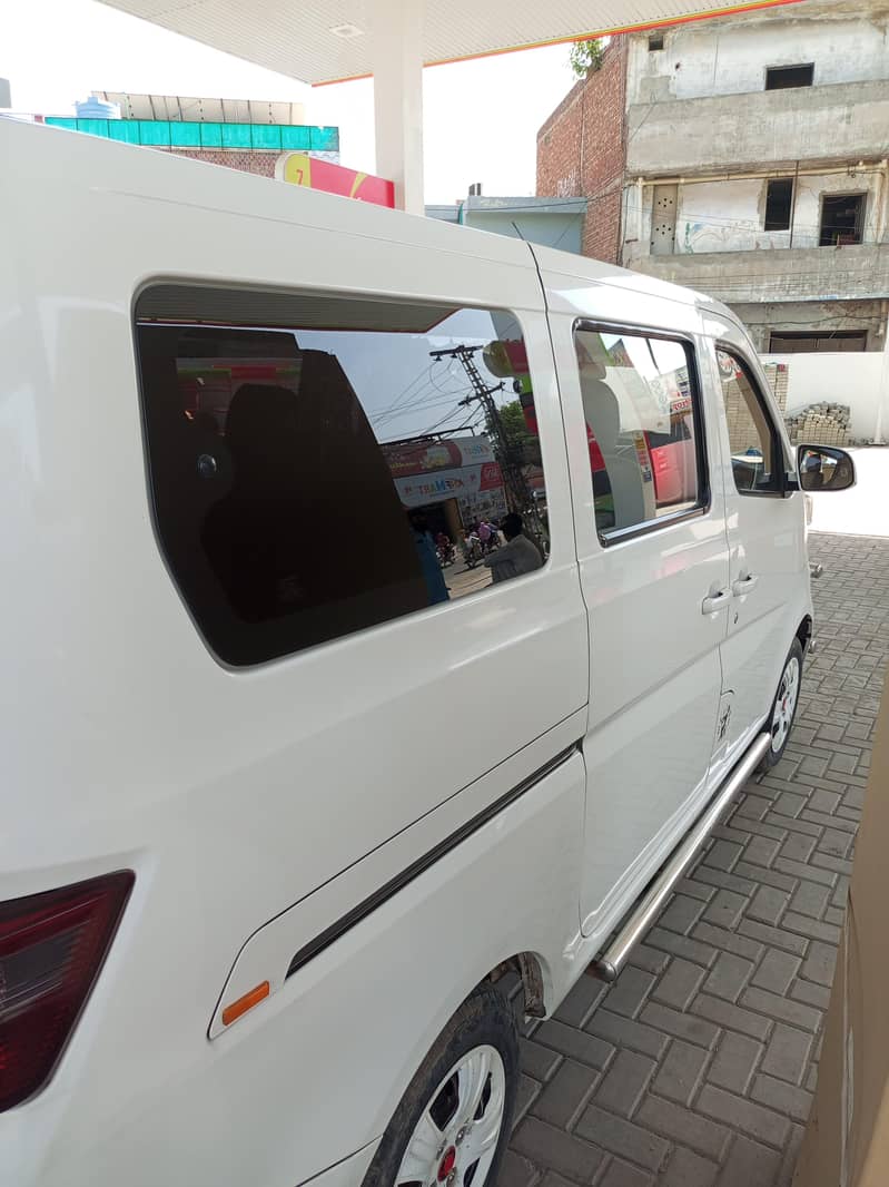 changan karween plus 2