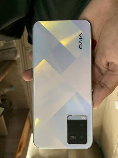 Vivo y21