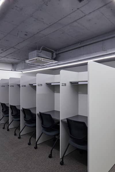 Office Table/Executive table/Conference table/workstation desk/dinning