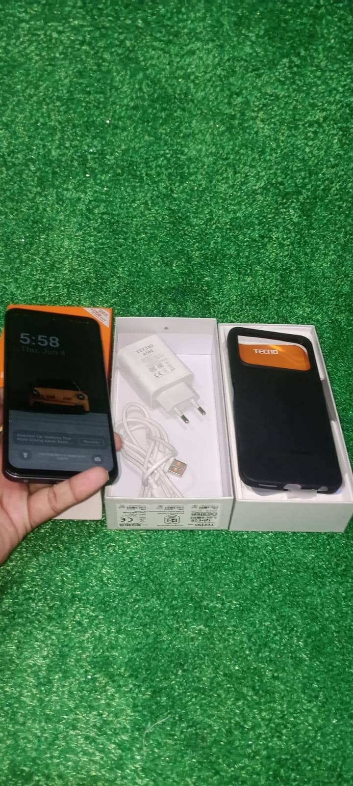 Tecno CAMON 40 0