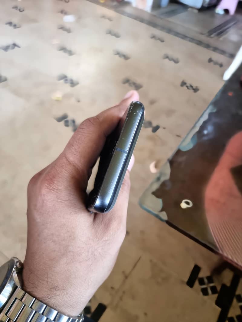 Google Pixel 8 1