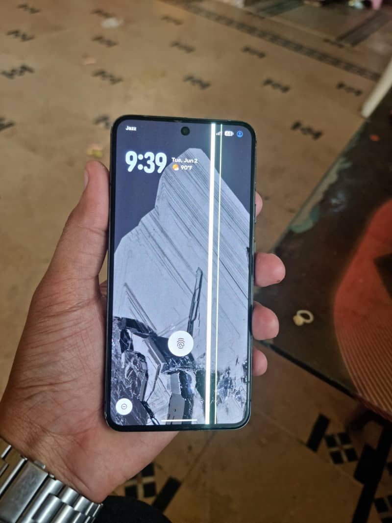 Google Pixel 8 2