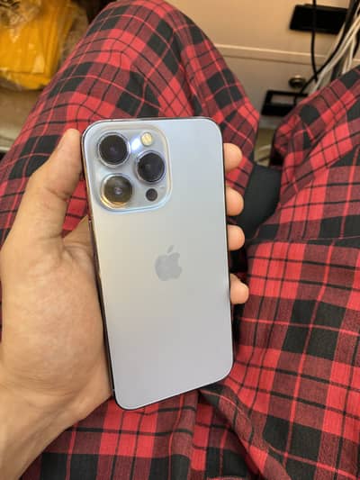 Apple iPhone 13 Pro