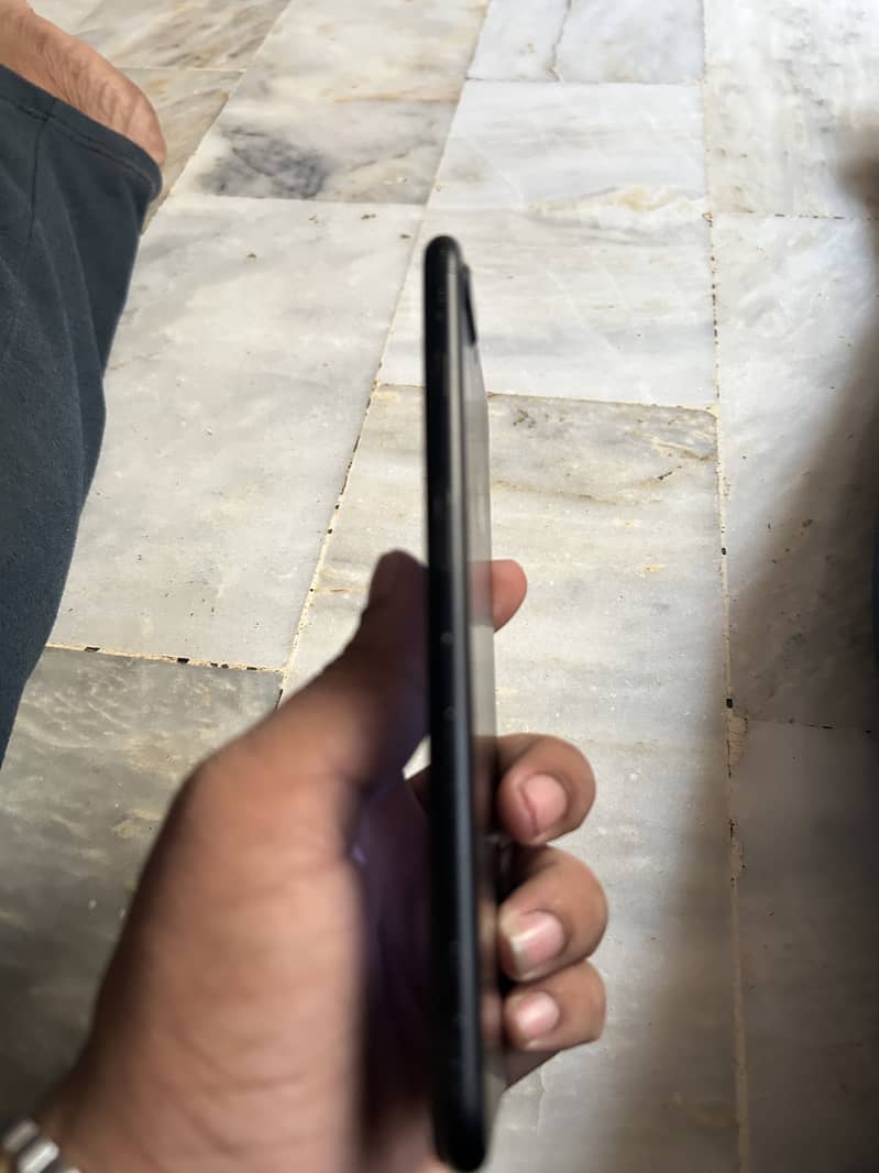 Apple iPhone 7 Plus For Sale 2