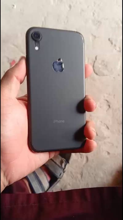 Apple iPhone XR