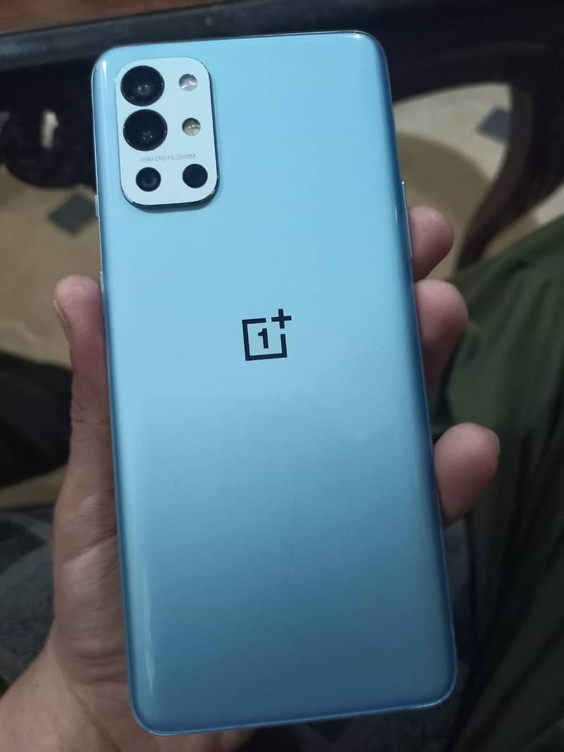 One Plus 9R 0