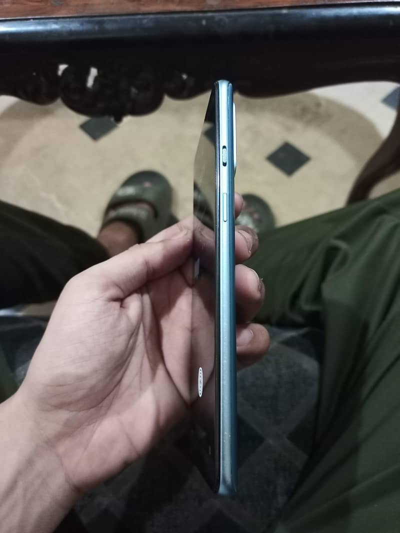 One Plus 9R 4