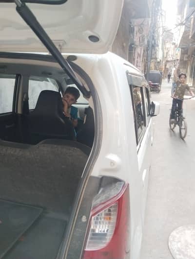 Suzuki Wagon R 2024