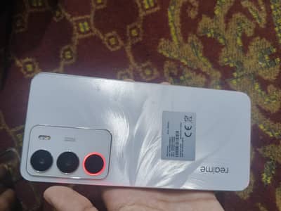 Realme C75