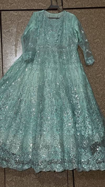 2 Maxi for sale. Same colour and size. For 2 sisters