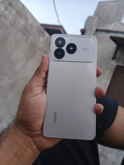 Nubia A36