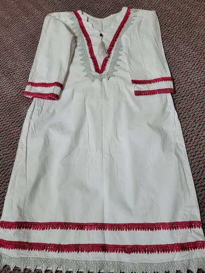 White full-sleeve kurti