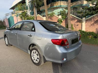 Toyota Corolla GLI 2011