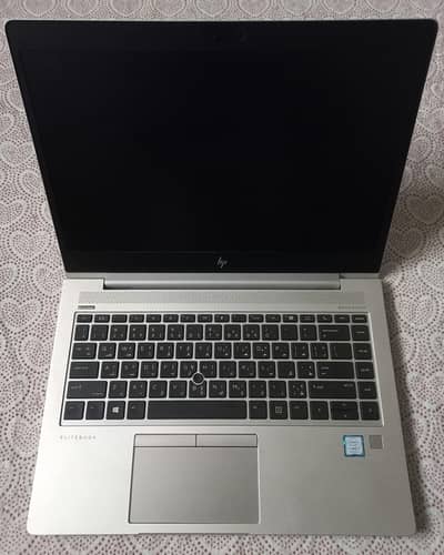 New logo i7-8thGen 8/512ssd just like new
