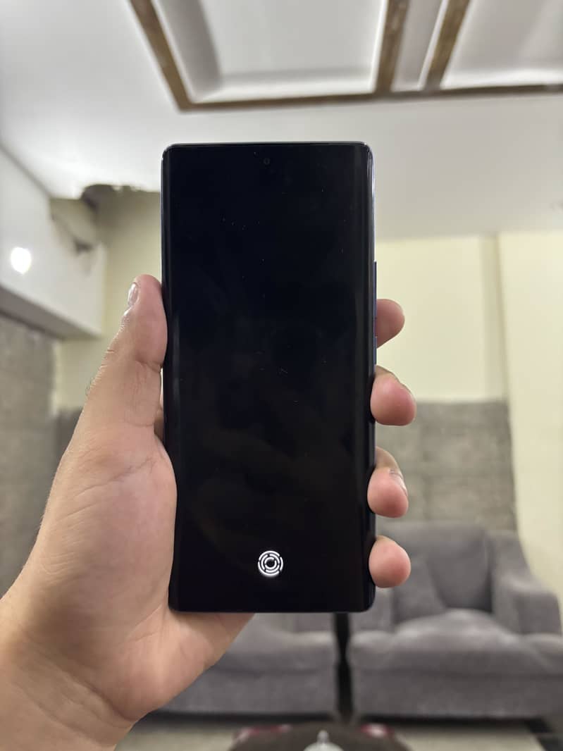 Tecno CAMON 30S 0