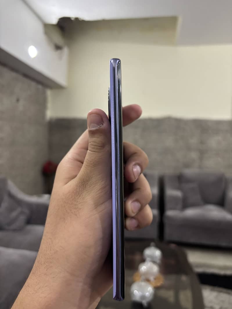 Tecno CAMON 30S 4