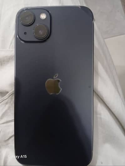 Apple iPhone 13