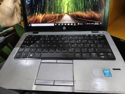 HP Elite book 820 G1