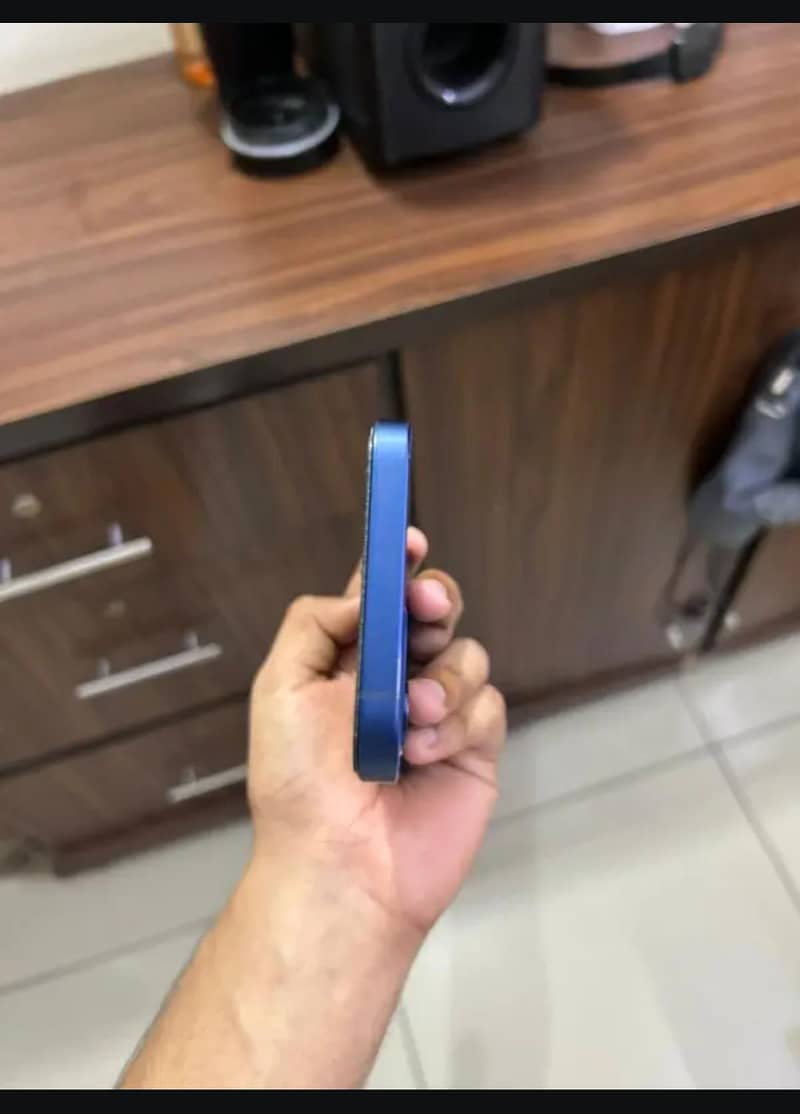 Iphone 12 2