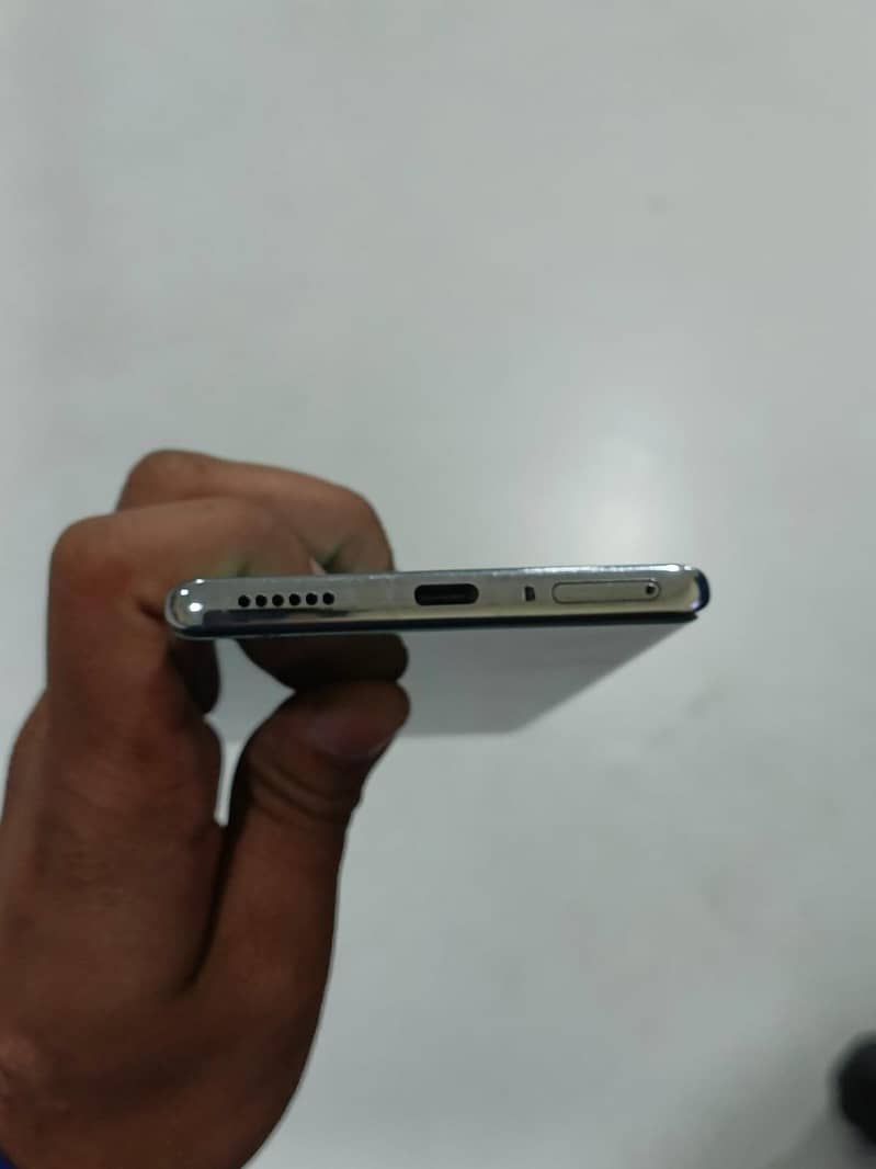 Tecno CAMON 40 Pro 2