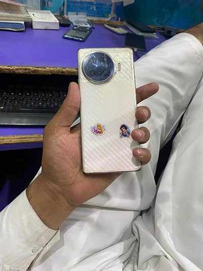 Tecno Spark 20 Pro Plus