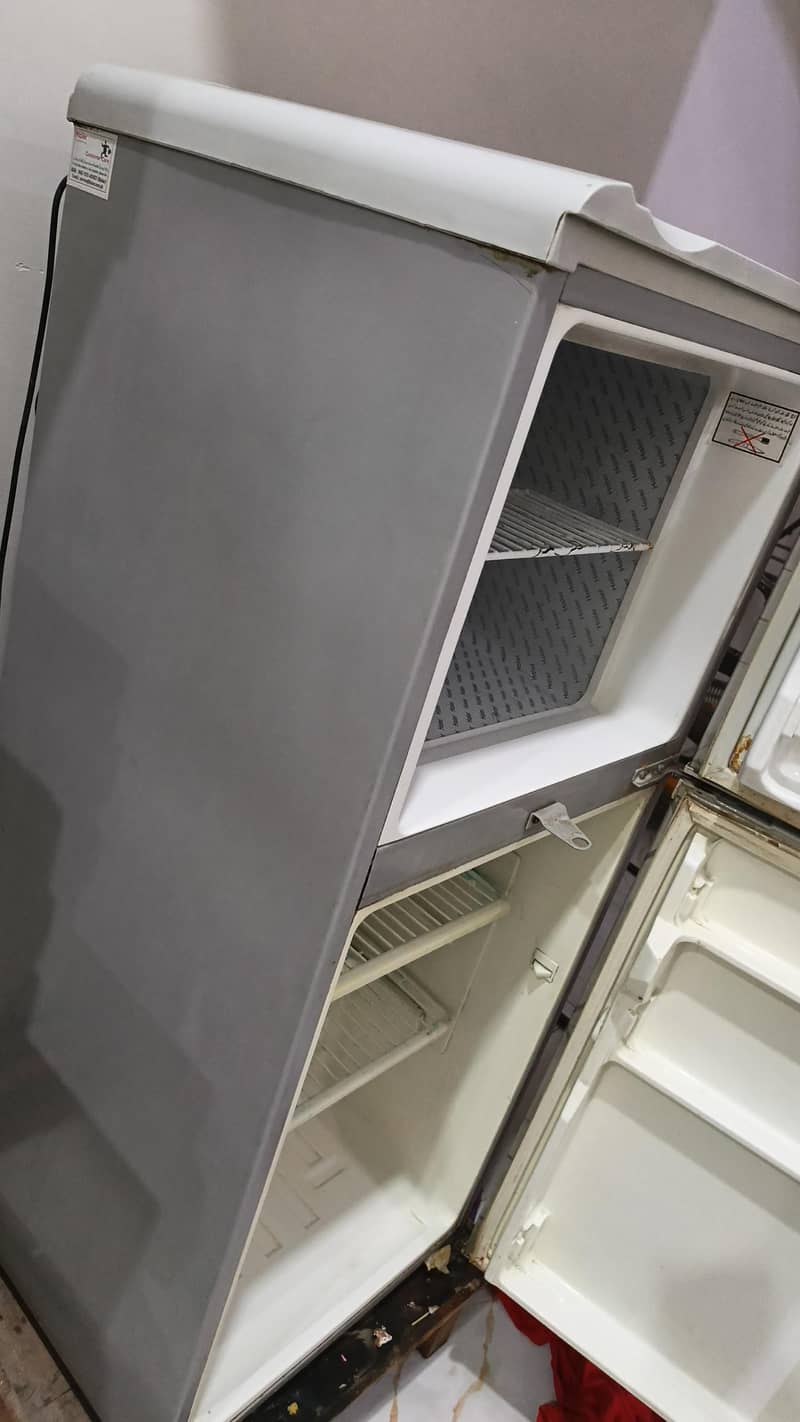 small fridge 1