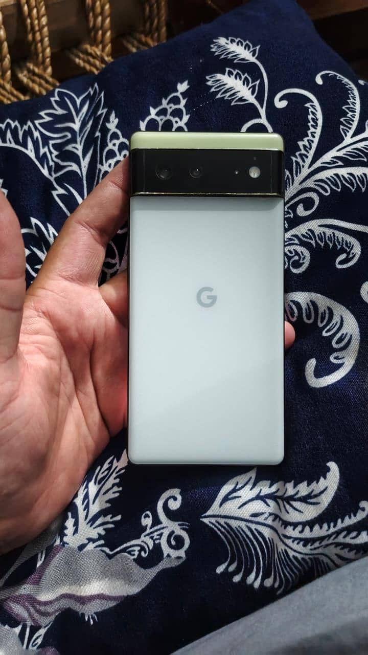 Google Pixel 6 0