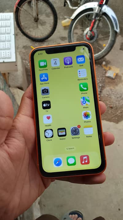 Apple iPhone XR