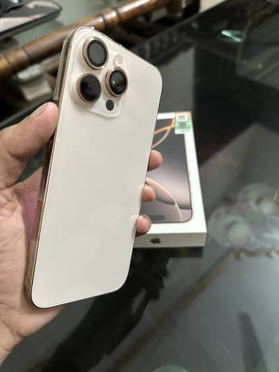 Apple iPhone 16 Pro Max