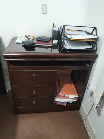 2 tables with chair in very good condition