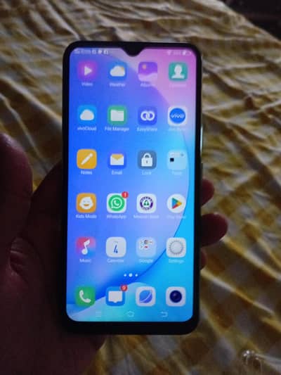 Vivo Y17