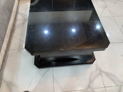 Center table for urgent sale