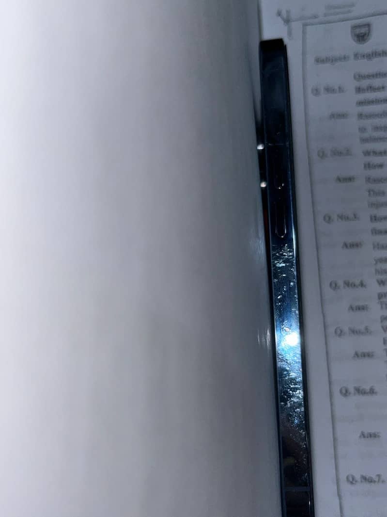 Apple iPhone 13 Pro 2