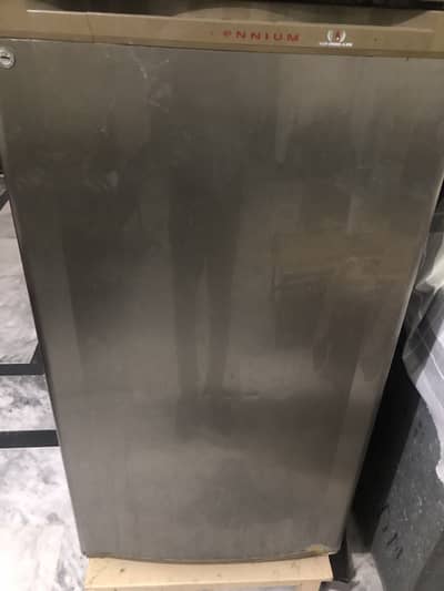 Dawlance large refrigerator model 9188 used