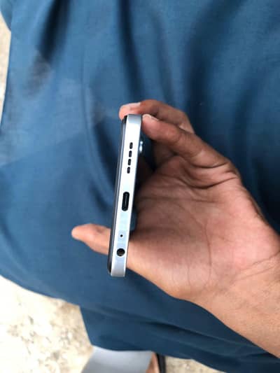 Infinix Hot 60i