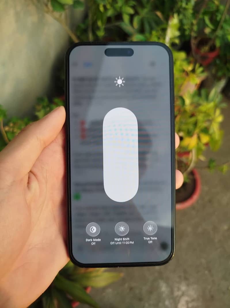 IPhone 15 plus 1