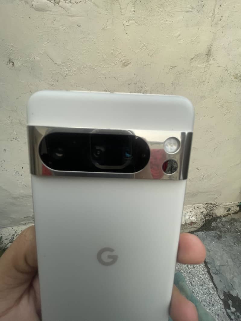 Google Pixel 8 Pro 4