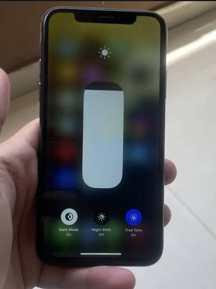 Iphone XS 4