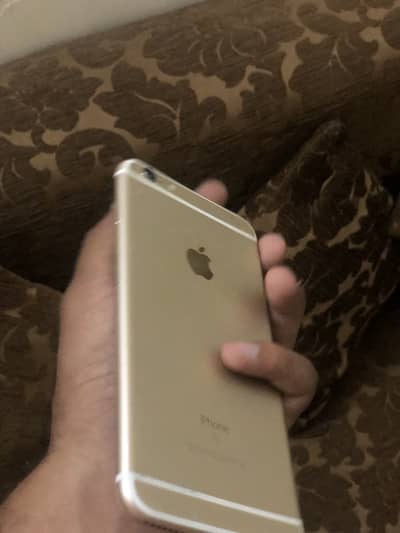 Apple iPhone 6S Plus