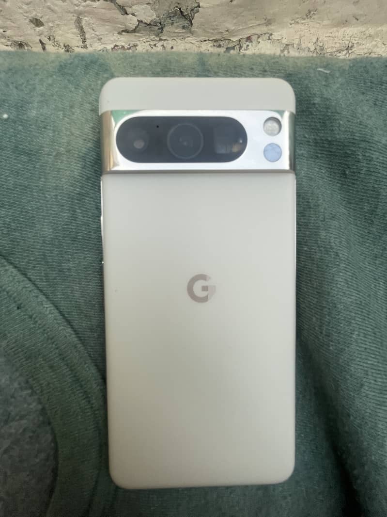 Google Pixel 8 Pro 5